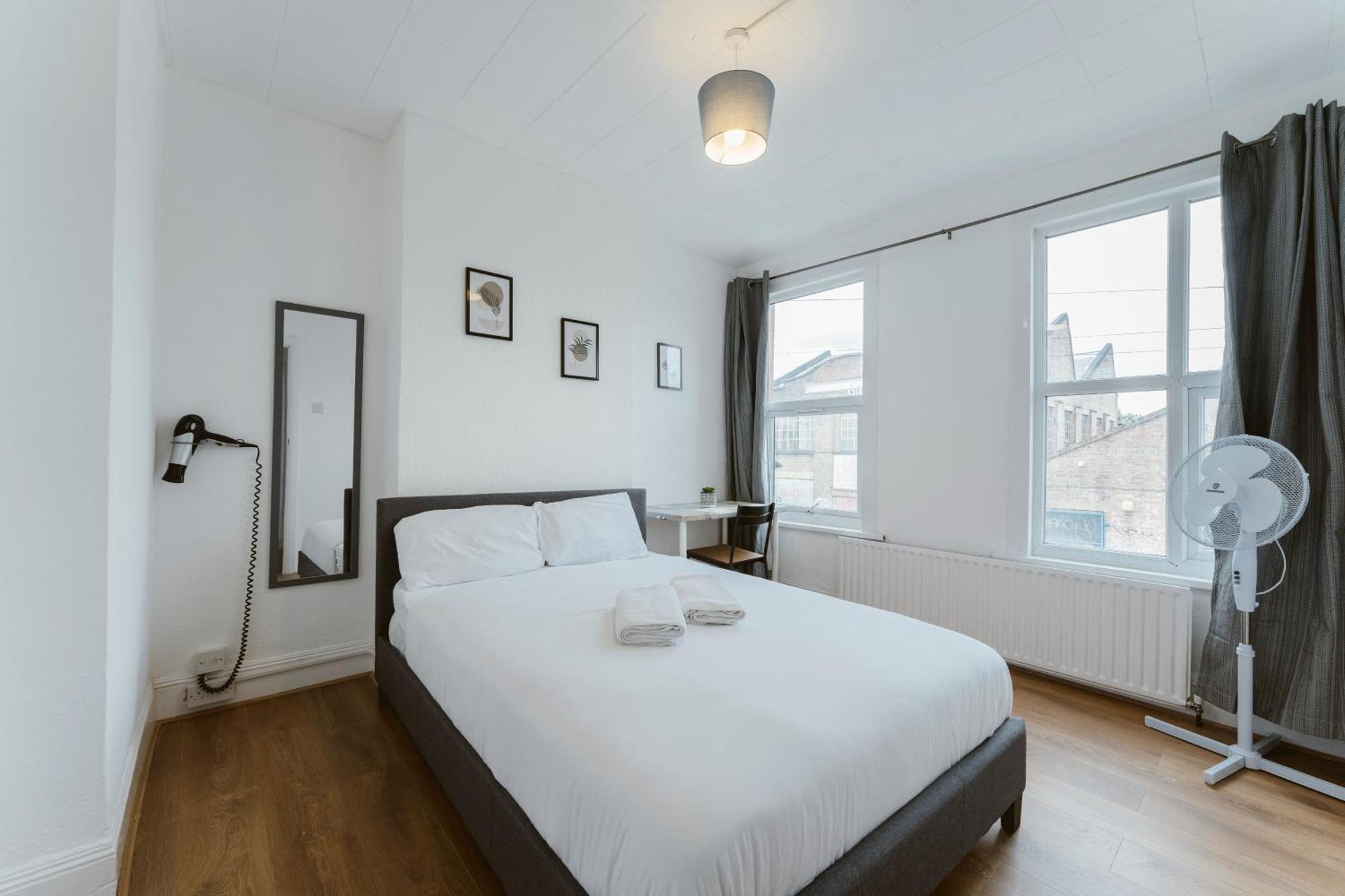 Manor House Great Rooms To Stay ロンドン エクステリア 写真