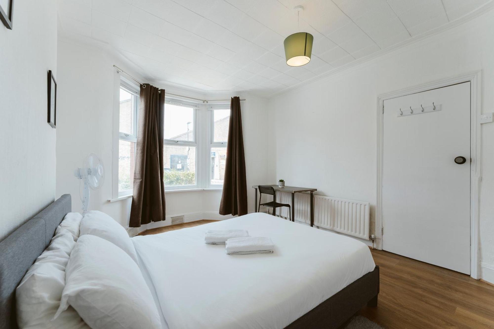 Manor House Great Rooms To Stay ロンドン エクステリア 写真